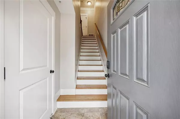 216 Semel DR NW #374, Atlanta, GA 30309