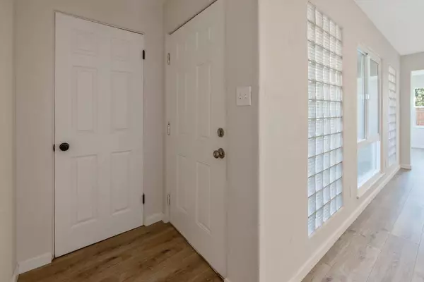 264 S Q Street, Dinuba, CA 93618