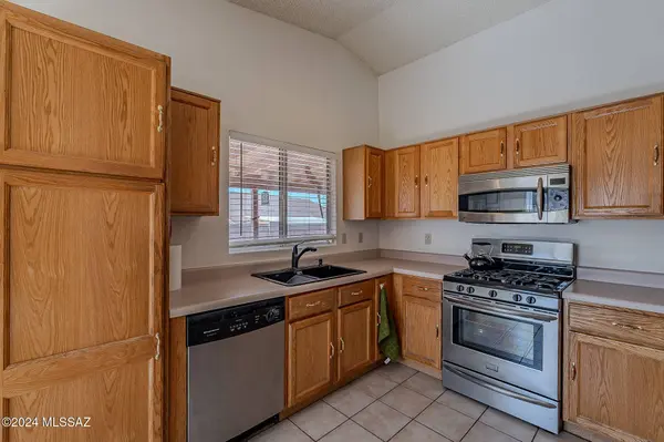 4864 S Wild Rose Drive, Tucson, AZ 85730