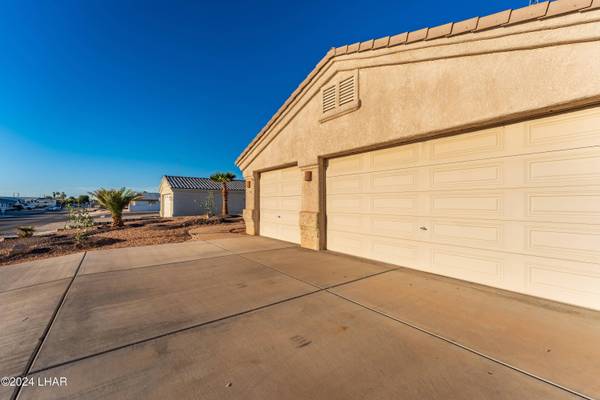 1308 Mohican Dr, Lake Havasu City, AZ 86406