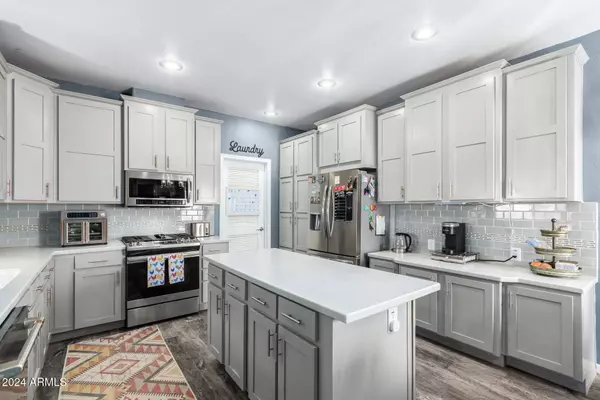 54890 W THOLA Road, Maricopa, AZ 85139