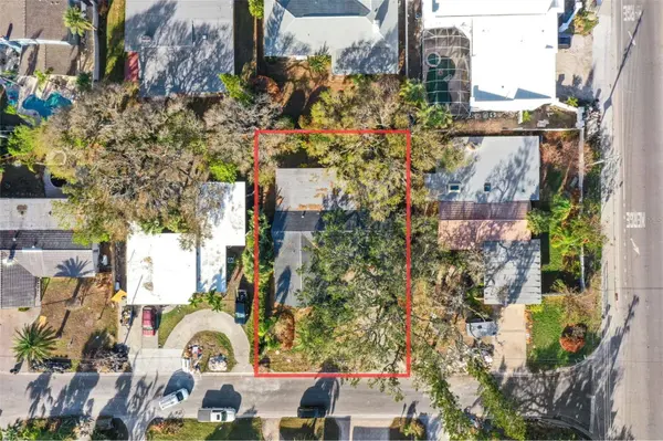 1020 PALM DR, Belleair Beach, FL 33786