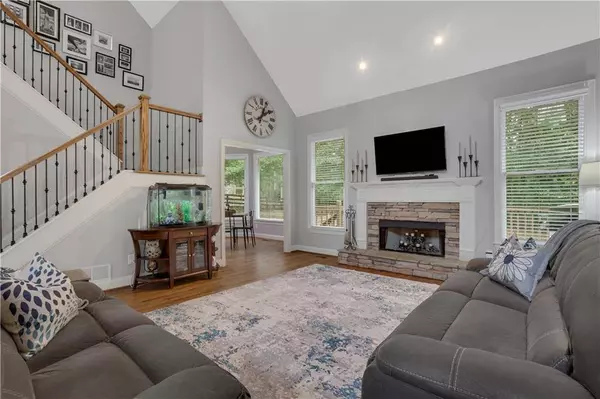 608 Forest Pine DR, Ball Ground, GA 30107