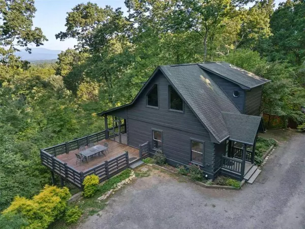 291 Fox Run DR, Blue Ridge, GA 30513