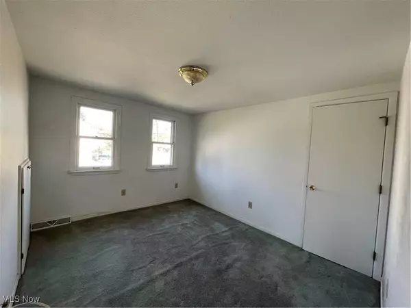 59 Stambaugh ST, Girard, OH 44420