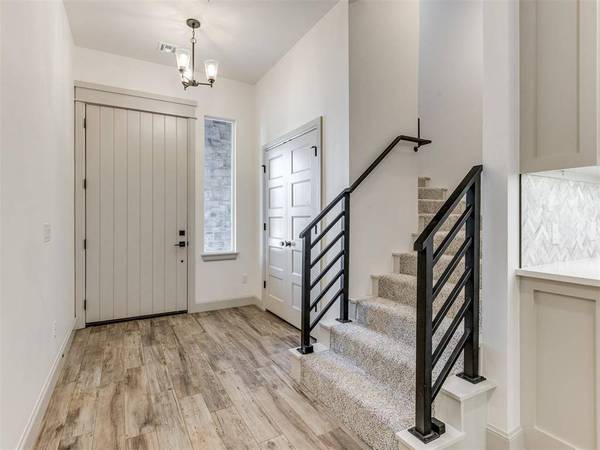 7741 Leoma Lane, Oklahoma City, OK 73150