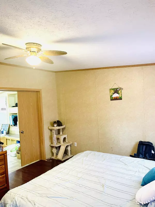 716 Ball Mountain RD, Arlington, VT 05250