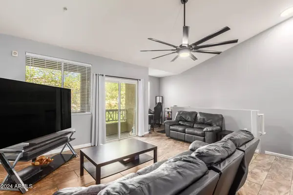 1920 E BELL Road #1026, Phoenix, AZ 85022