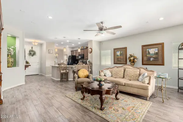 1289 W SPINE TREE Avenue, Queen Creek, AZ 85140