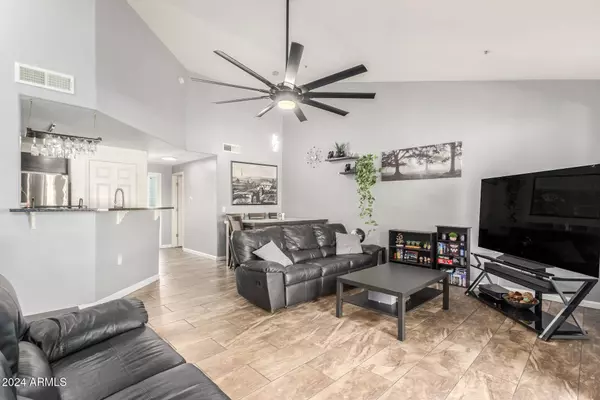 1920 E BELL Road #1026, Phoenix, AZ 85022