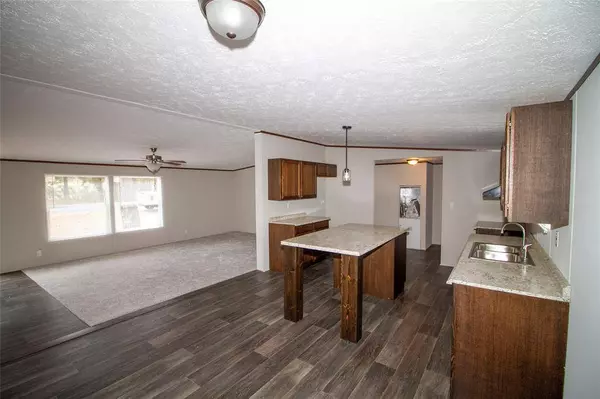 1454 Hwy 9 Highway, Goldonna, LA 71070