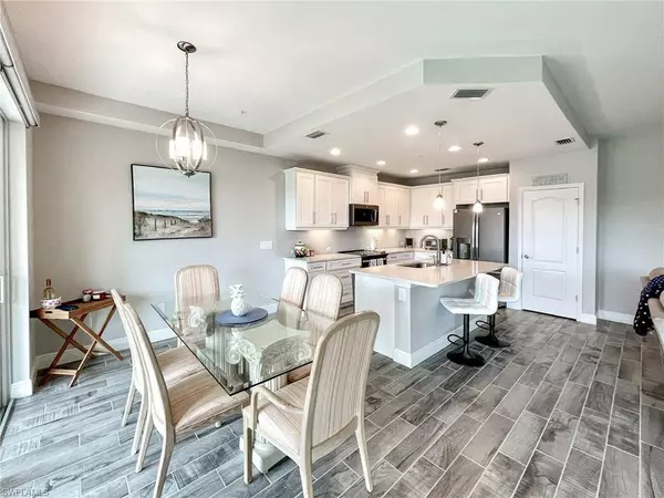 6972 Avalon CIR NW #1003, Naples, FL 34112