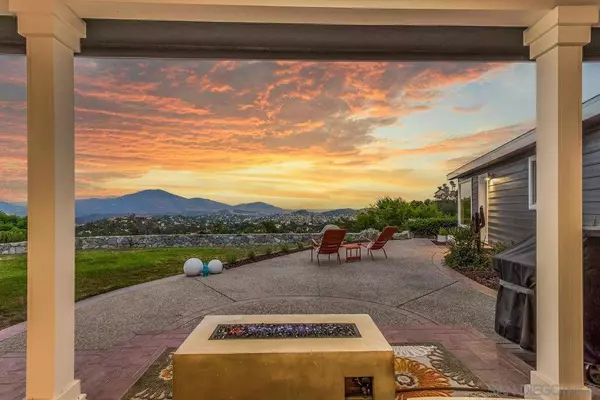 4900 Vista Arroyo, La Mesa, CA 91941