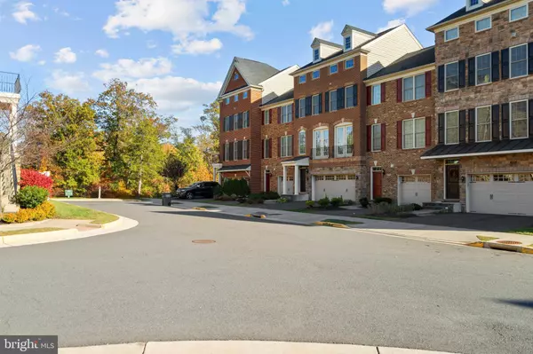 25061 CAMBRIDGE HILL TER, Chantilly, VA 20152