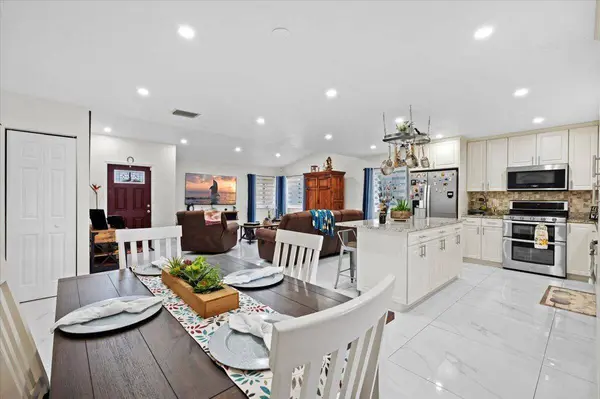 487 Foresta TER, West Palm Beach, FL 33415