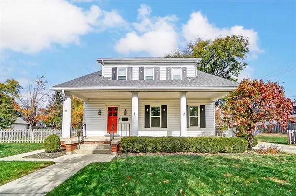 25 Oak Knoll Drive, Oakwood, OH 45419