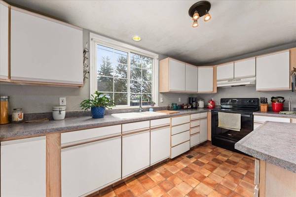 209 E 6th Ave, Ritzville, WA 99169