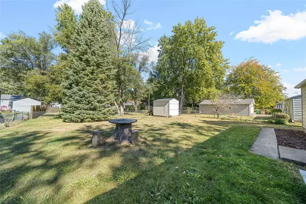 711 6th Street SE, Altoona, IA 50009