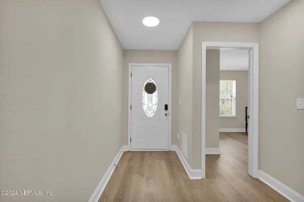 1374 OTTAWA AVE, Jacksonville, FL 32210