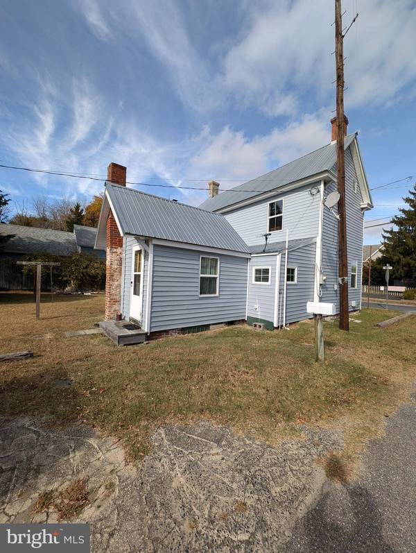 318 MILL ST, Milton, DE 19968