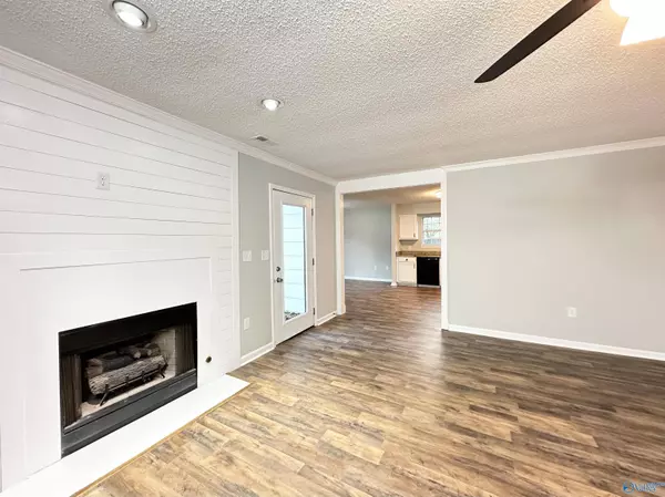 124 Champions Green Lane, Madison, AL 35758