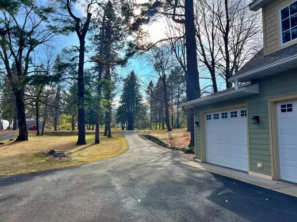 21446 Beach RD, Deerwood, MN 56444