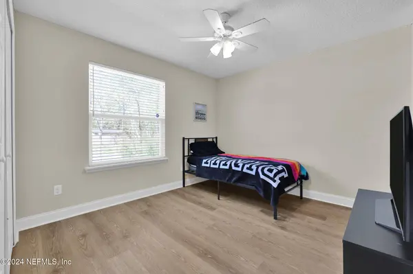 1374 OTTAWA AVE, Jacksonville, FL 32210