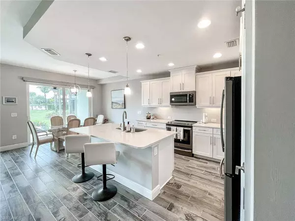 6972 Avalon CIR NW #1003, Naples, FL 34112