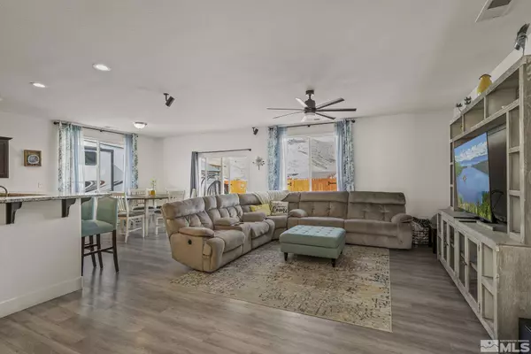 18711 Jones Creek Ct, Reno, NV 89508