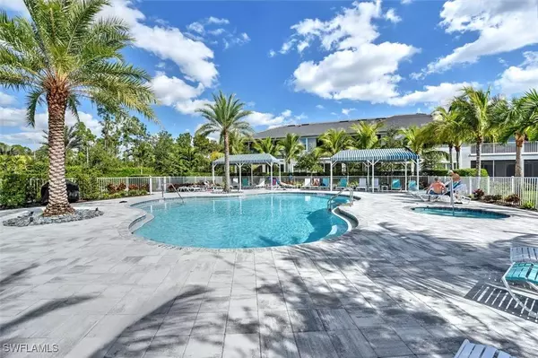 6972 Avalon CIR NW #1003, Naples, FL 34112