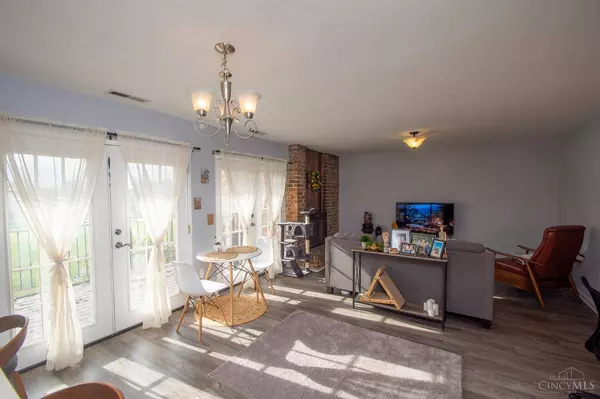 17 Stillmeadow Dr #17G, Pierce Twp, OH 45245