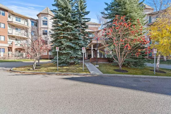 200 Lincoln WAY SW #206, Calgary, AB T3G 7G7