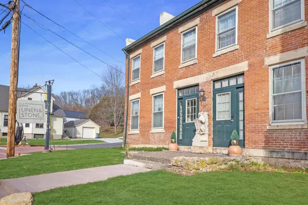 349 Spring Street, Galena, IL 61036