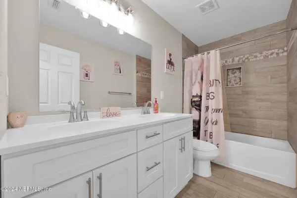 1374 OTTAWA AVE, Jacksonville, FL 32210