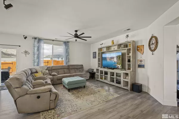 18711 Jones Creek Ct, Reno, NV 89508