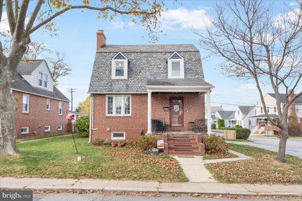 8004 MANOR RD, Parkville, MD 21234