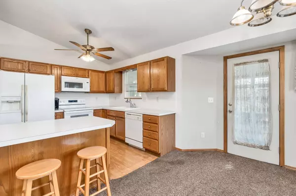 1273 E South Brooke St, Haysville, KS 67060