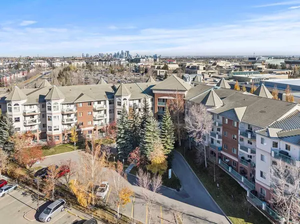 200 Lincoln WAY SW #206, Calgary, AB T3G 7G7