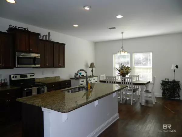 9215 O'FALLON Drive, Mobile, AL 36695