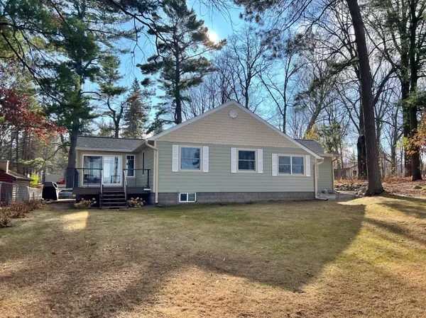 21446 Beach RD, Deerwood, MN 56444