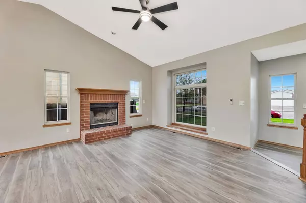 4802 S Custer St, Wichita, KS 67217