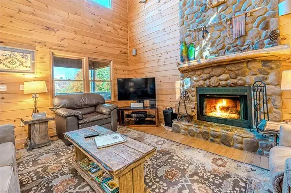 70 Burke Mountain VW, Morganton, GA 30560