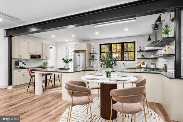 18 NEW ALBANY, Moorestown, NJ 08057