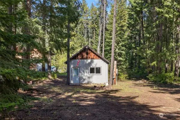90 Lap WAY, Easton, WA 98925