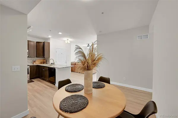 10052 W Ute PL #206, Littleton, CO 80127