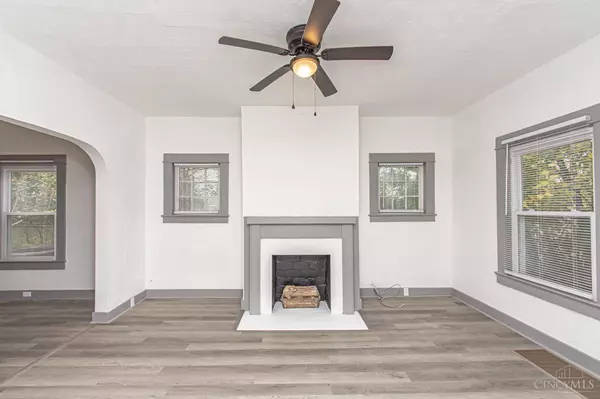 124 S Shaffer St, Springfield, OH 45506