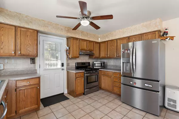 1767 Selo DR, Schererville, IN 46375