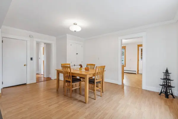 136 Holm AVE, Portland, ME 04102