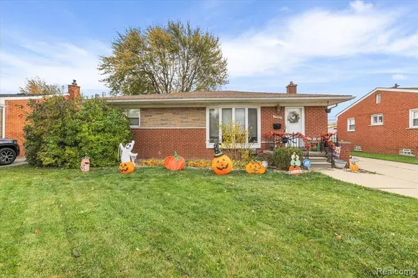 17964 MASONIC, Fraser, MI 48026