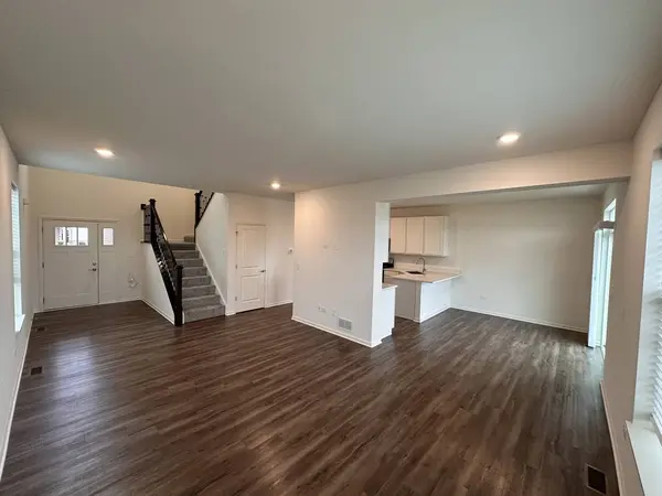 15016 W Quincy Circle, Manhattan, IL 60442